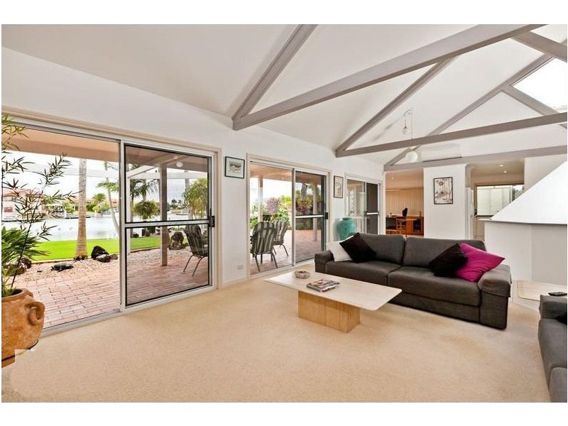 11 Seacrest Court, Raby Bay QLD 4163