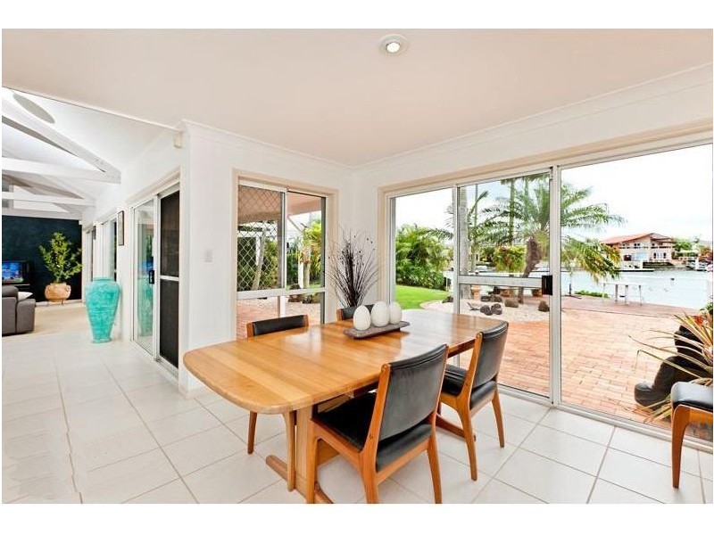 11 Seacrest Court, Raby Bay QLD 4163