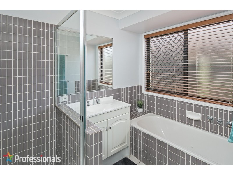 8 Inkerman Place, Thornlands QLD 4164
