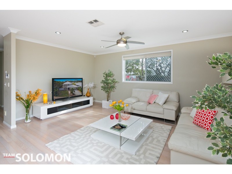 27 Sapium Road, Redland Bay QLD 4165