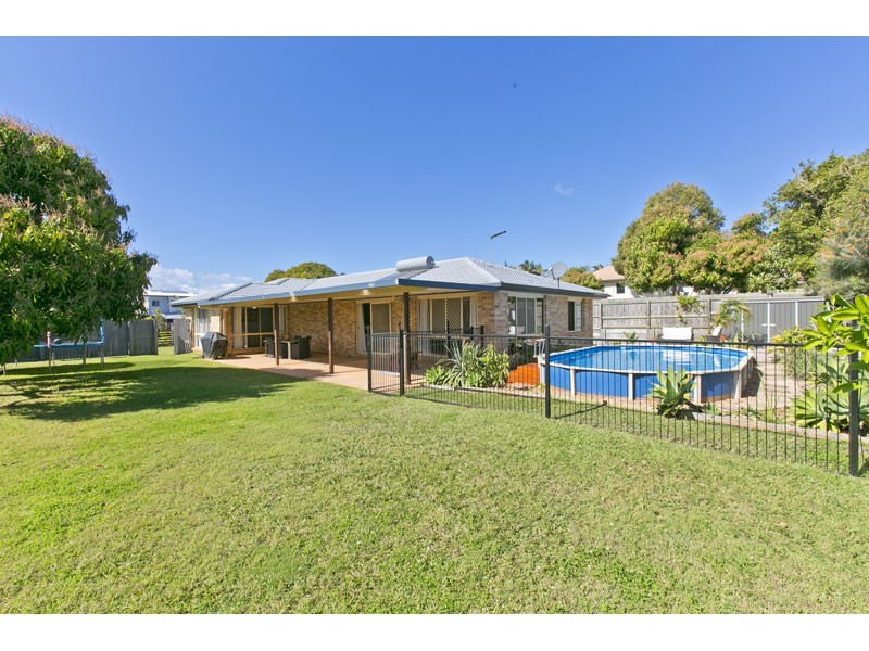 4 Kimbolton Drive, Redland Bay QLD 4165