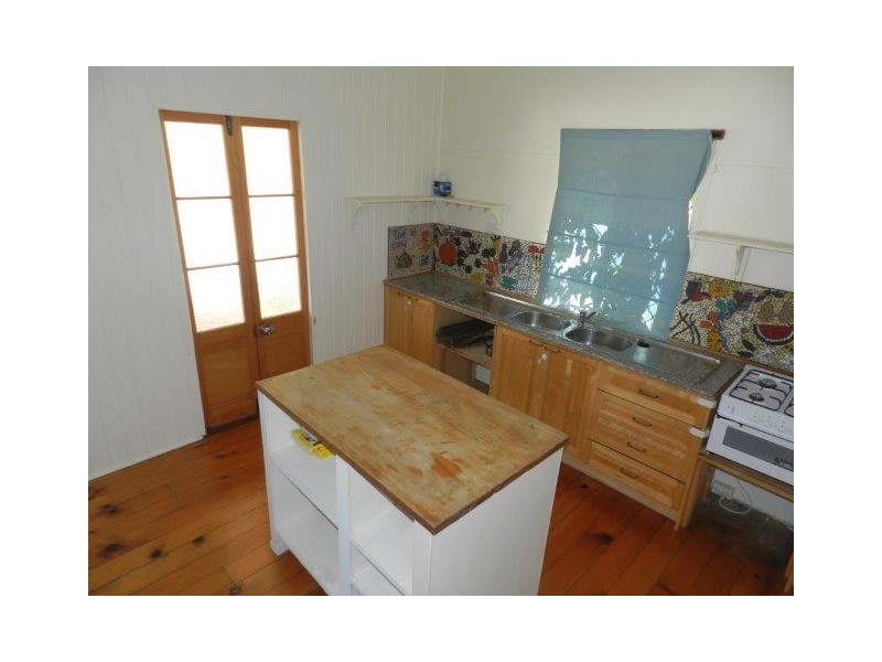 West Gladstone QLD 4680