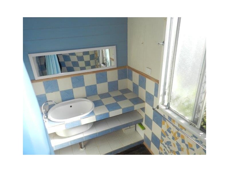 West Gladstone QLD 4680