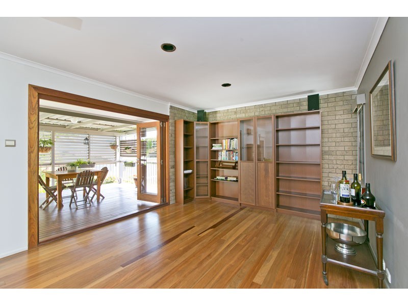 9 Werong Crs, Cleveland QLD 4163