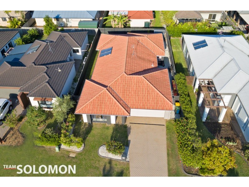 65 Azure Avenue, Redland Bay QLD 4165