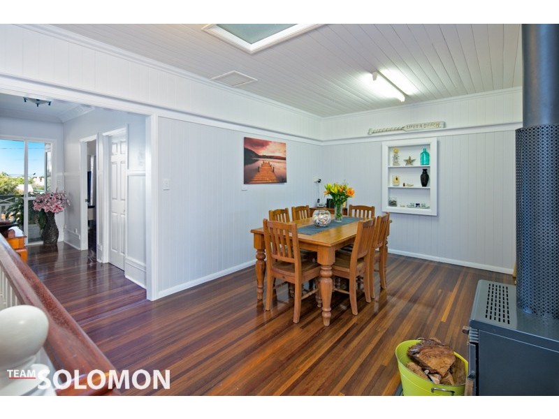 16 Moore Street, Victoria Point QLD 4165