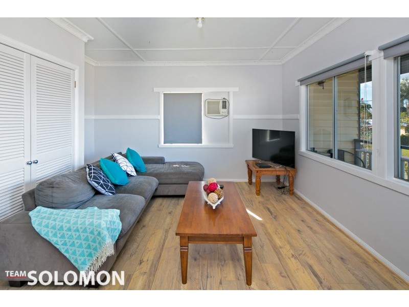 16 Moore Street, Victoria Point QLD 4165
