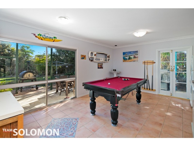 16 Moore Street, Victoria Point QLD 4165