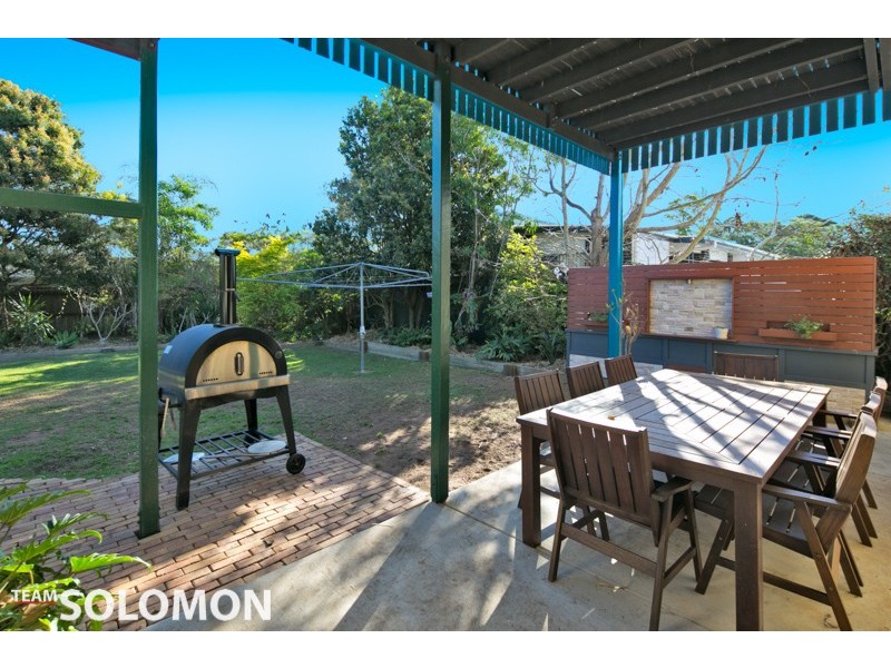 16 Moore Street, Victoria Point QLD 4165