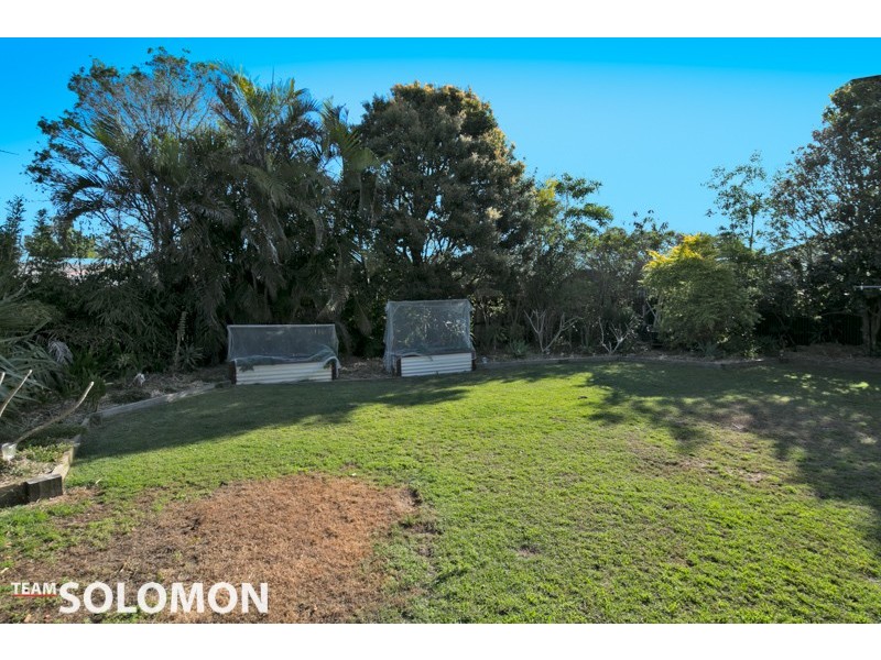 16 Moore Street, Victoria Point QLD 4165