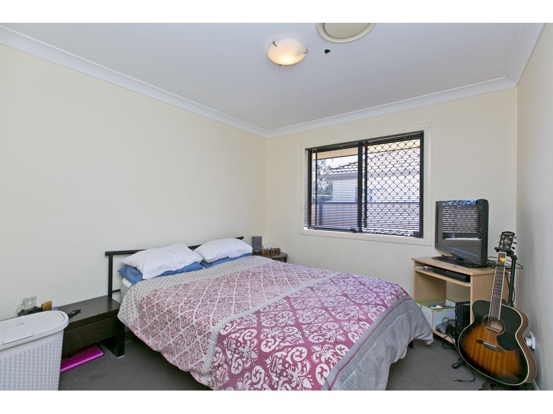 9 Pitman Place, Redland Bay QLD 4165