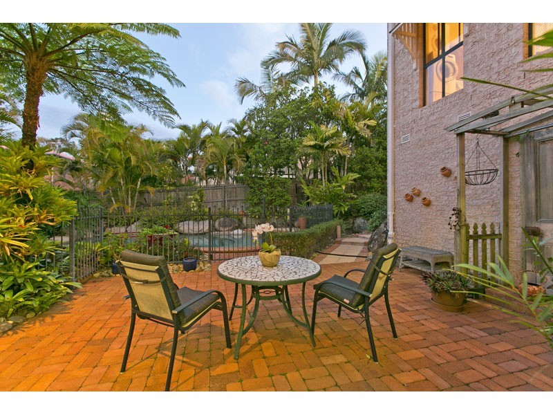 9 Kooringa Ave, Cleveland QLD 4163