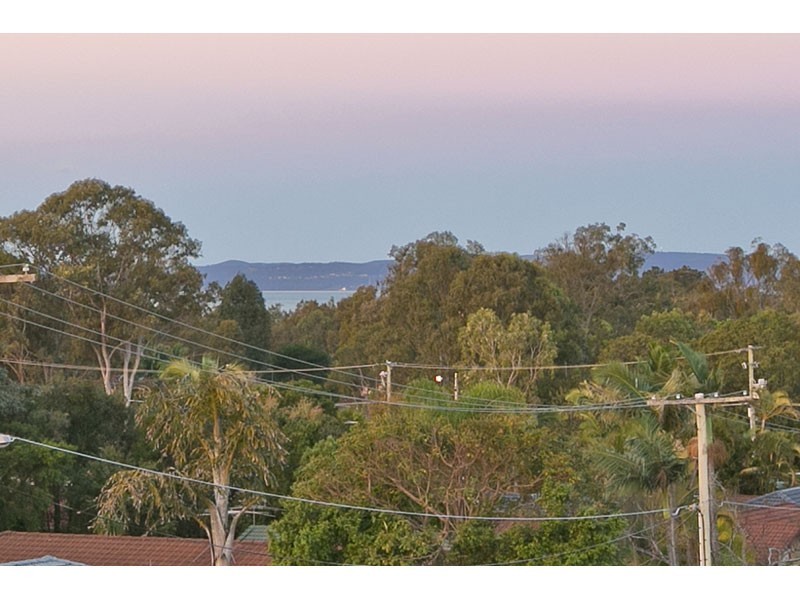 9 Kooringa Ave, Cleveland QLD 4163