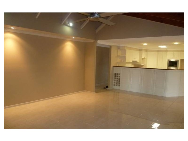 39 Anchorage Drive, Cleveland QLD 4163