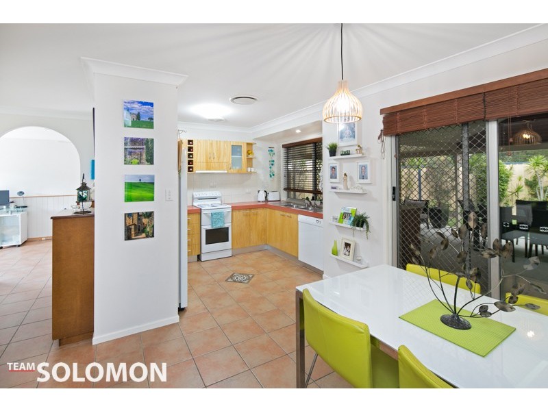 4 Gosford Court, Rochedale South QLD 4123