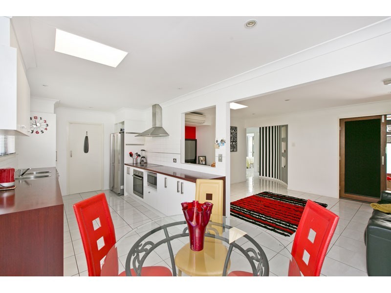 34 Werong Crs, Cleveland QLD 4163