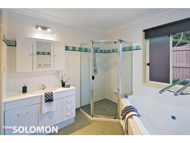 21 Adam Street, Cleveland QLD 4163