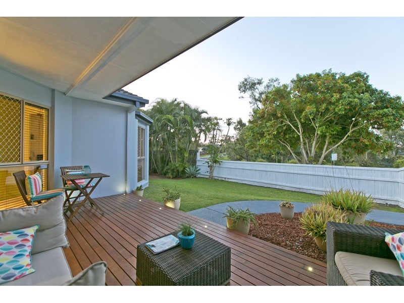 17 Bush Cherry Place, Thornlands QLD 4164