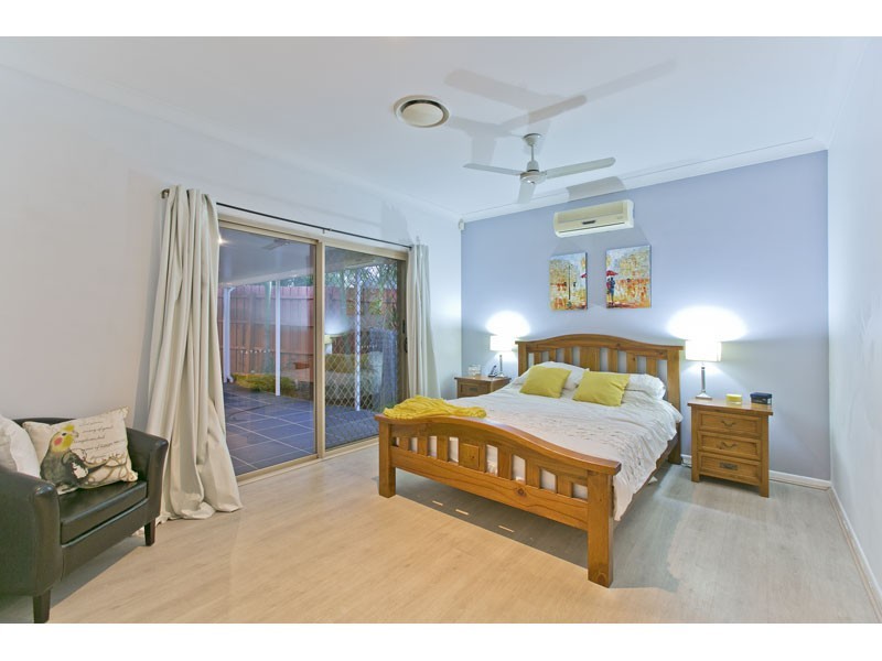 17 Bush Cherry Place, Thornlands QLD 4164