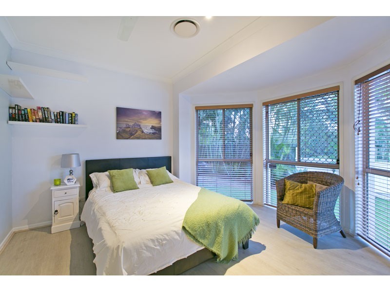 17 Bush Cherry Place, Thornlands QLD 4164