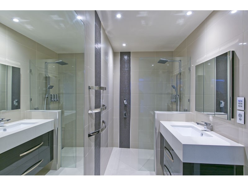 23-25 Voyagers Court, Raby Bay QLD 4163
