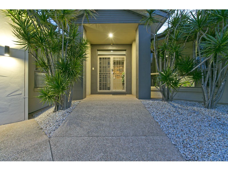 42 Tudar Place, Thornlands QLD 4164