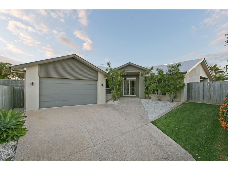 42 Tudar Place, Thornlands QLD 4164