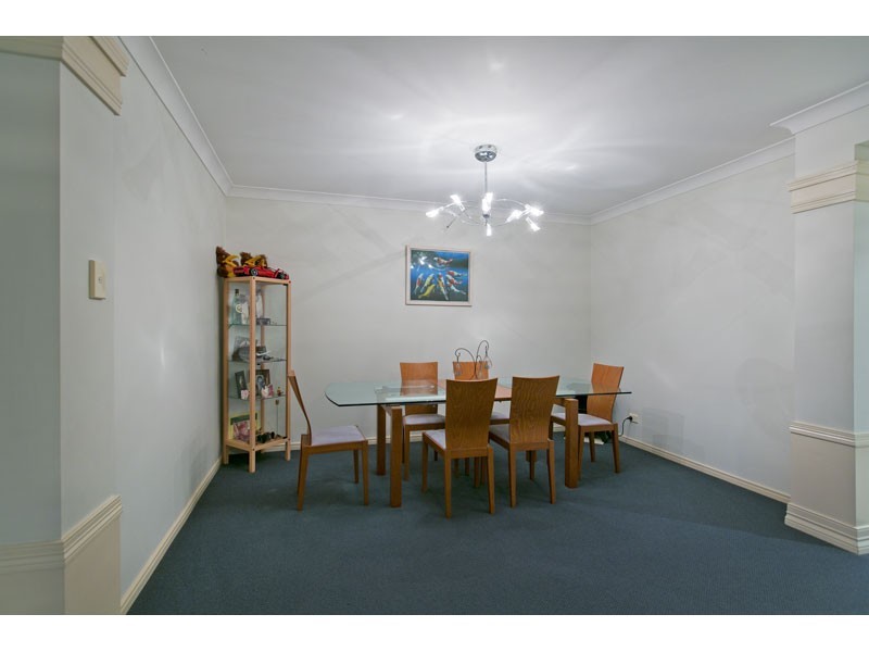 37 Spurs Drive, Wellington Point QLD 4160