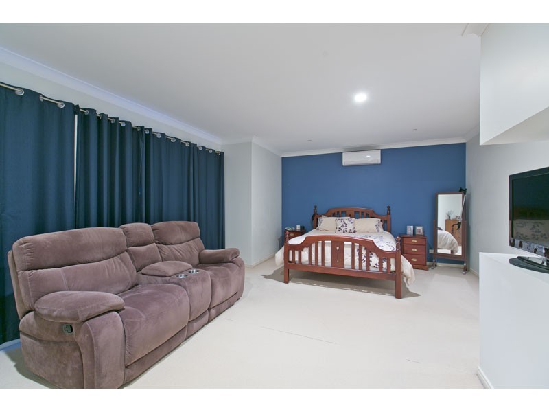 37 Spurs Drive, Wellington Point QLD 4160