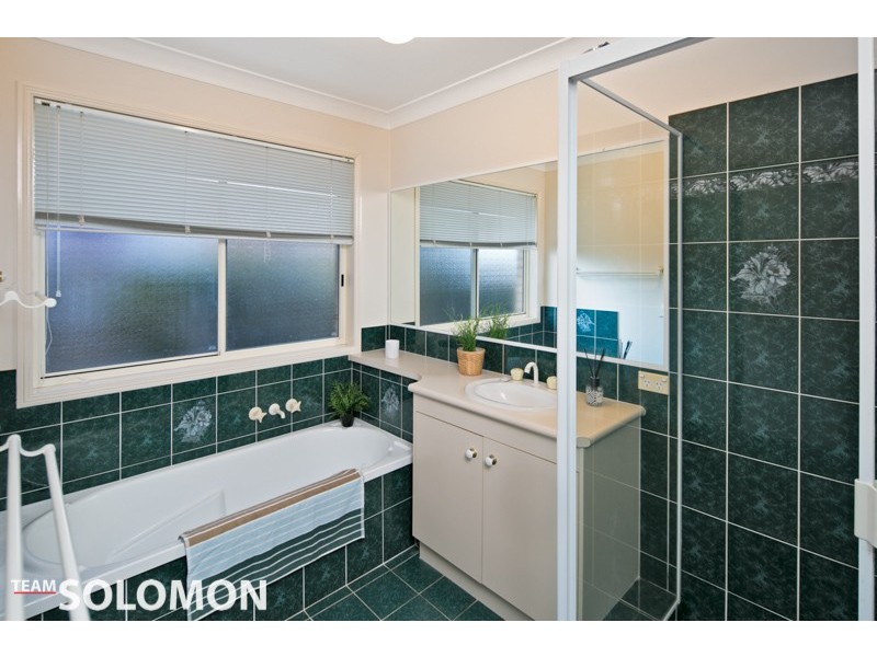 9 Johnston Avenue, Birkdale QLD 4159