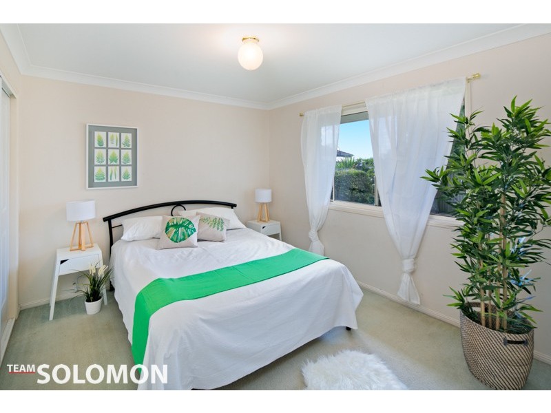 9 Johnston Avenue, Birkdale QLD 4159