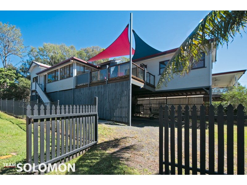 1 Kingfisher St, Coochiemudlo Island QLD 4184