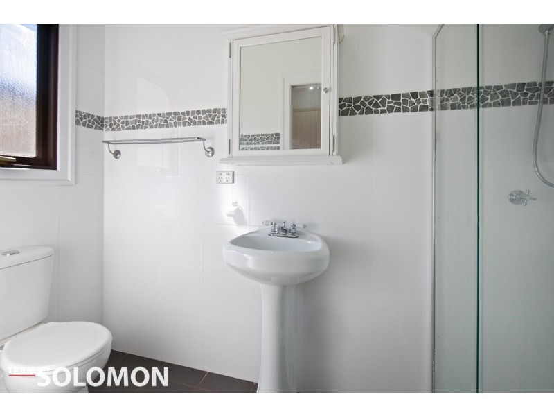 1 Kingfisher St, Coochiemudlo Island QLD 4184