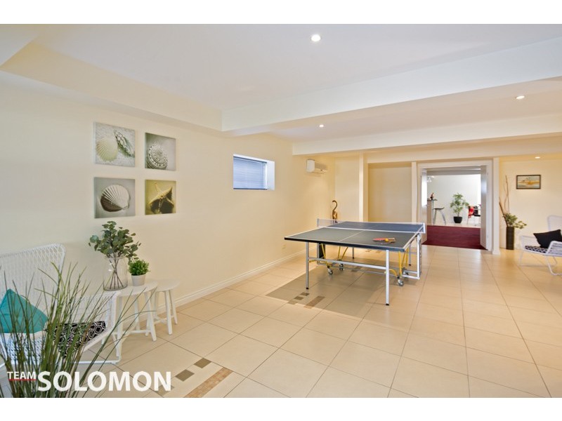 10 White Street, Victoria Point QLD 4165