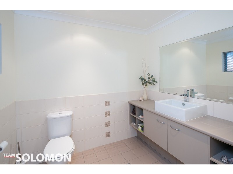 10 White Street, Victoria Point QLD 4165