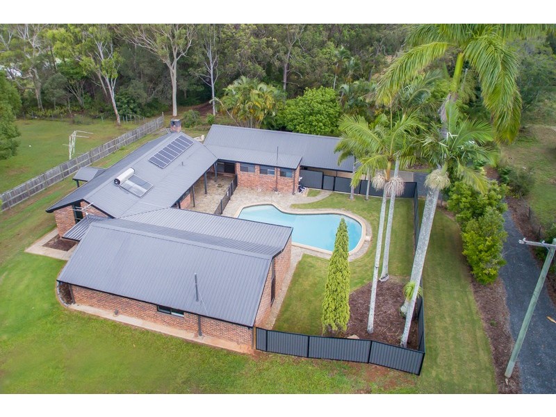 37 Woodlands Drive, Thornlands QLD 4164