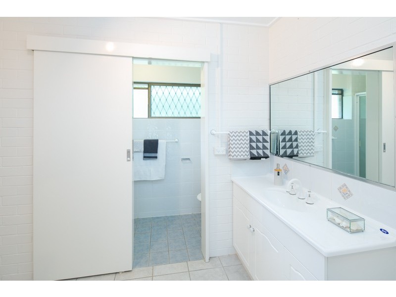 37 Woodlands Drive, Thornlands QLD 4164