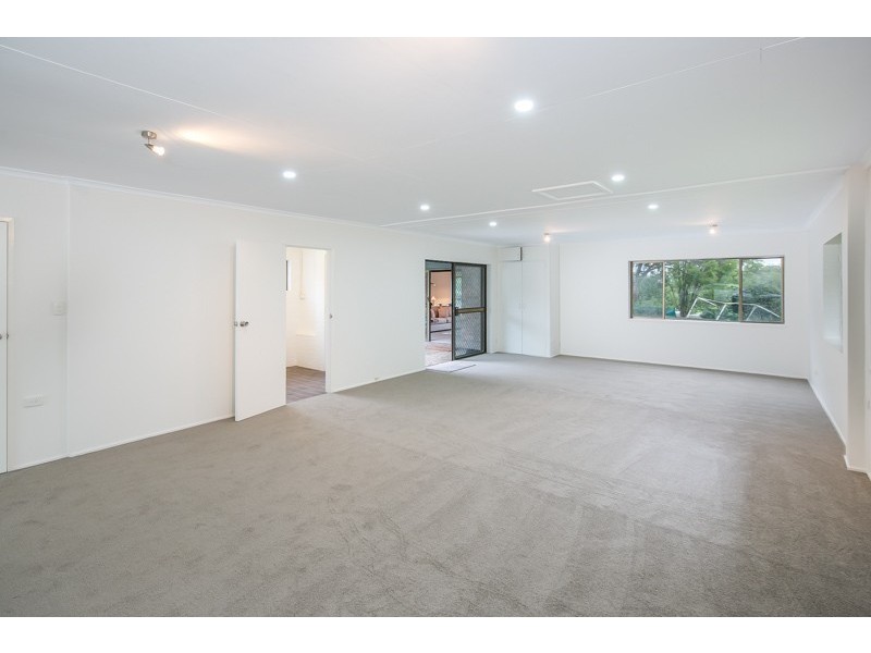 37 Woodlands Drive, Thornlands QLD 4164