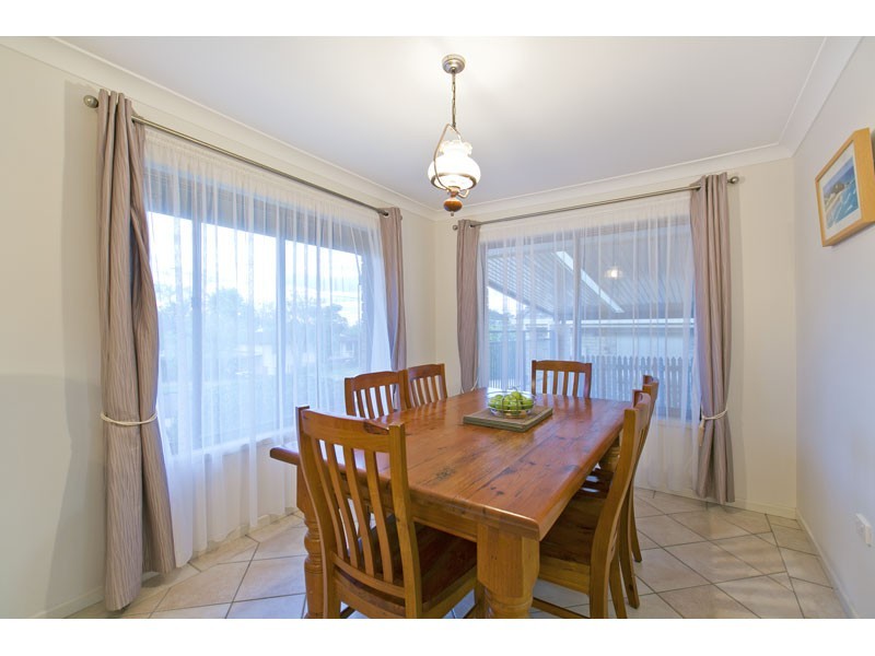 10 Kingston Ave, Alexandra Hills QLD 4161