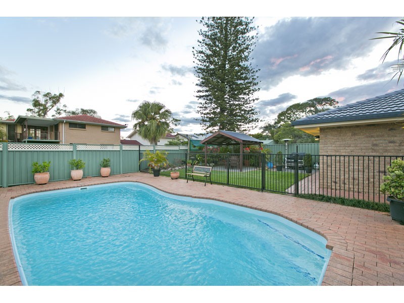 10 Kingston Ave, Alexandra Hills QLD 4161