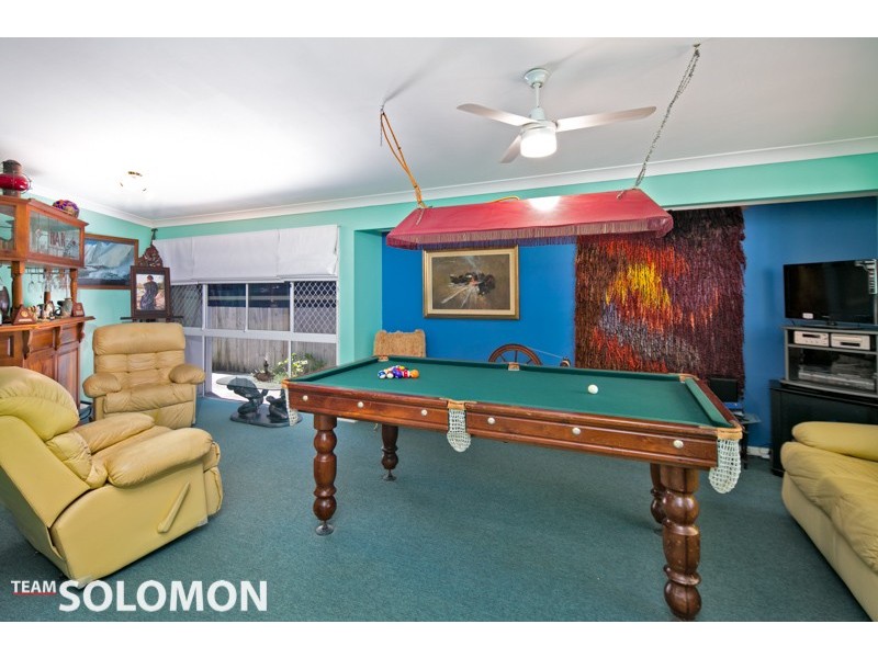 14 Shirley Street, Coochiemudlo Island QLD 4184