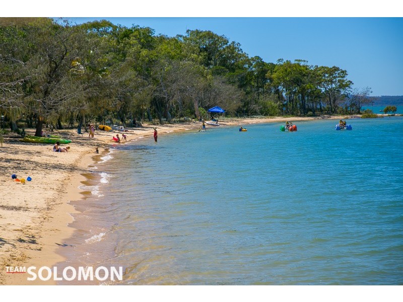 14 Shirley Street, Coochiemudlo Island QLD 4184