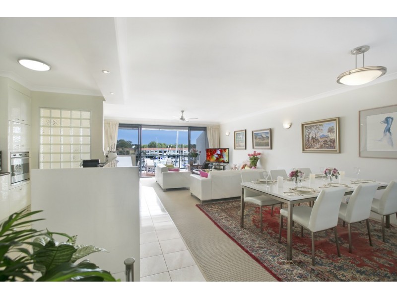 52/18-20 Masthead Drive, Cleveland QLD 4163