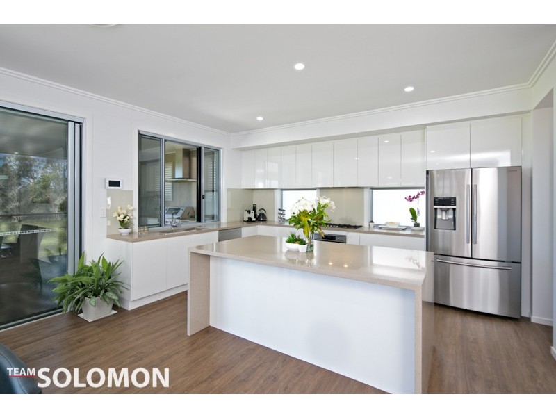 61 Waterville Drive, Thornlands QLD 4164