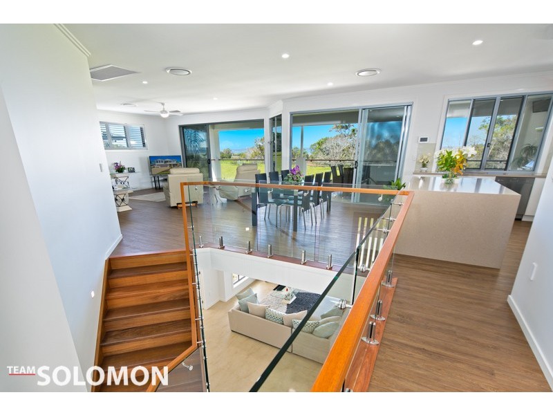 61 Waterville Drive, Thornlands QLD 4164