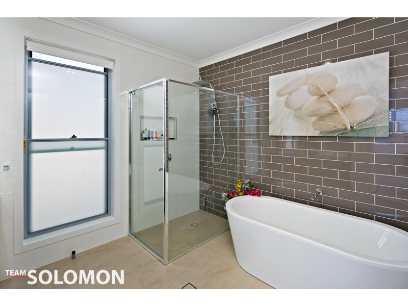 61 Waterville Drive, Thornlands QLD 4164