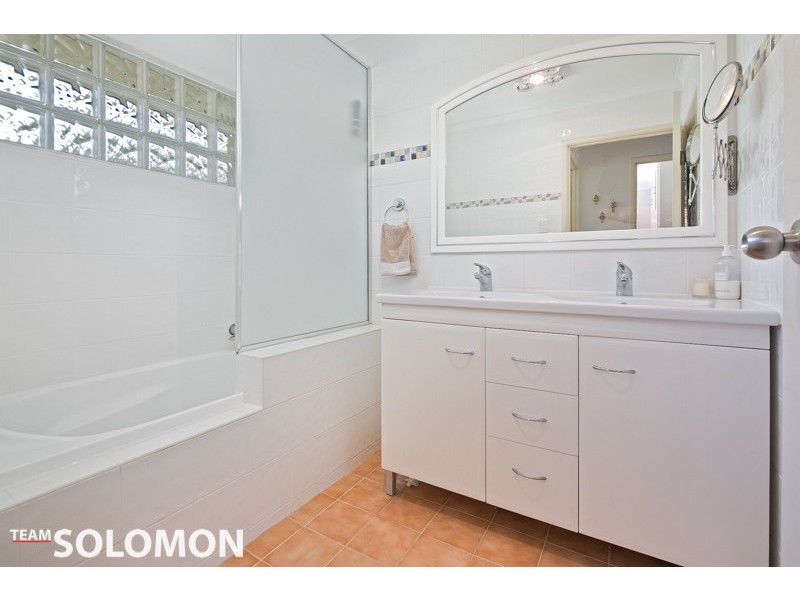 5 Mamala Street, Birkdale QLD 4159