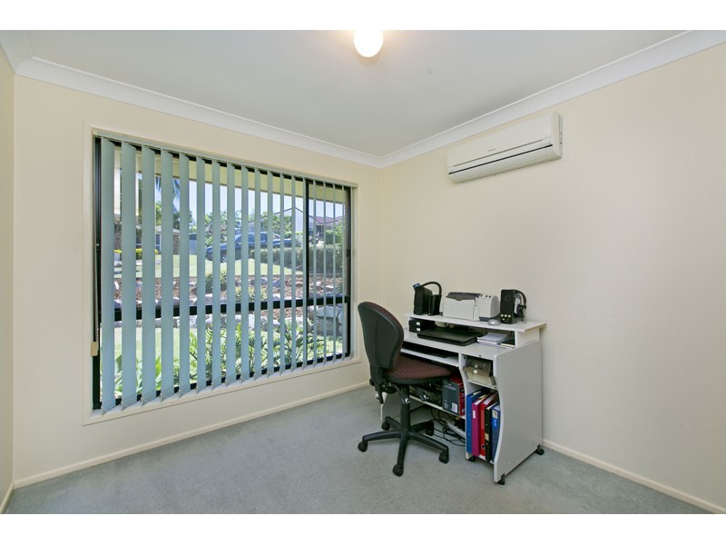 14 Manor Drive, Wellington Point QLD 4160