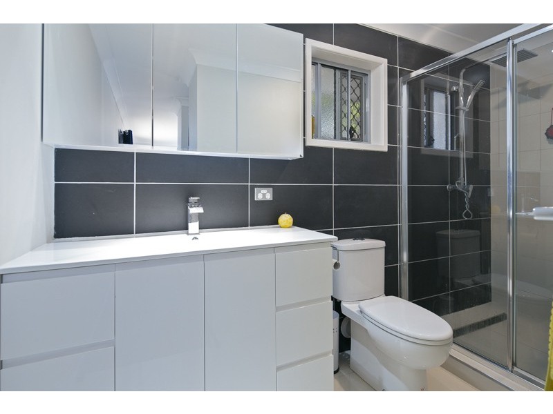 6 Sherrin Court, Cleveland QLD 4163