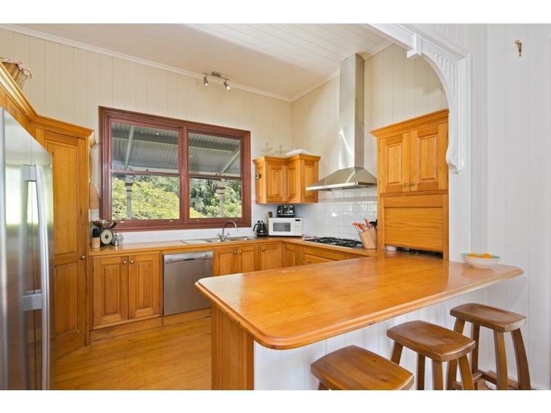 26-28 Thorn Street, Ormiston QLD 4160